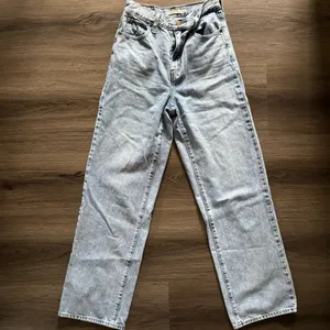 Levi's High Waisted Straight‎ Jeans size 25 thumbnail 2