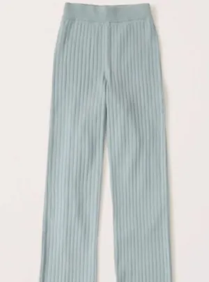 Abercrombie And Fitch 90s Straight Leg Sweater Pants thumbnail 3