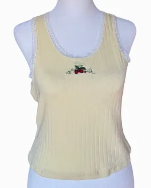 Just Polly Strawberry Embroidered‎ Lace-Trim Tank Top Sz M thumbnail 1