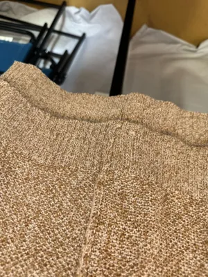 Zenana NWOT v neck sweater thumbnail 5