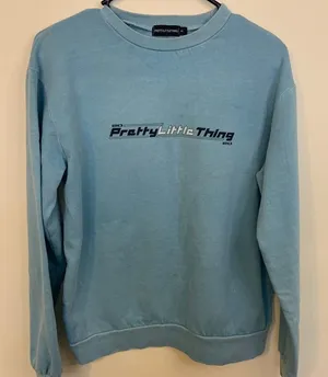 PrettyLittleThing Sweatshirt Womens XS Blue Excellent Graphic Logo Pullover thumbnail 1