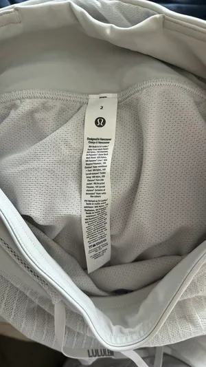 Lululemon Shorts thumbnail 4