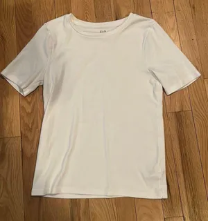 Gap White Modern T Shirt thumbnail 1