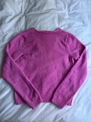 Boutique Pink V thumbnail 6