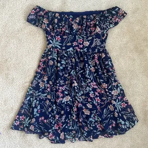 Like New Lulus My Favorite Floral Print Navy Blue Mini Dress in Women's Small thumbnail 4