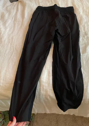 Lululemon Dance Studio Crop thumbnail 4