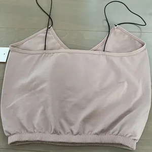 BNWT FREE PEOPLE BRALETTE/ crop top M/L pale pink thumbnail 3