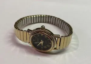 Working - Woman’s Signed McGregor LMG 515 Gold Tone Stretchy Stretch Wrist Watch thumbnail 1
