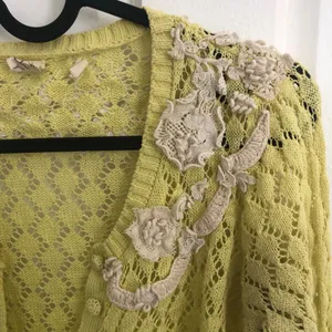 Anthropologie Sparrow Valance Lace Knit Cardigan Lime Yellow Size M Rare thumbnail 5