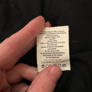 Vince Black High Neck Puffer Coat thumbnail 8
