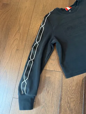 Hunter by Target Sweatshirt in Black Size Small - C16-028 thumbnail 4