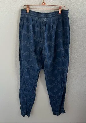 YFB Young Fabulous & Broke Blue Eyelet Lace Pants Rayon Cotton Medium thumbnail 6