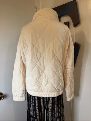 Abercrombie & Fitch Cream Quilted Half-Zip Puffer Pullover Sz L thumbnail 2