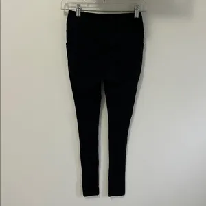 Gymshark Black Ruched Butt Pocket Leggings thumbnail 2