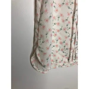 LC Lauren Conrad Blouse Womens Large White Floral Excellent Sleeveless V-Neck thumbnail 2