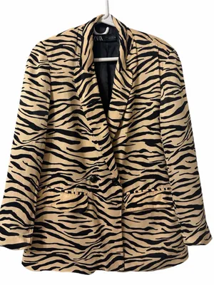 Zara Zebra Print Satiny Double breasted Blazer Size Small.EUC thumbnail 4