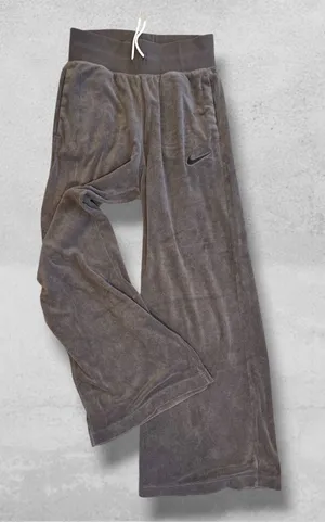 Nike Velour Wide Leg Sweatpants Charcoal Grey Plush Pants DV7836-060 Size Small thumbnail 1
