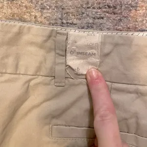 NWOT 100% Cotton 6” Inseam Classic Khaki Chino Shorts thumbnail 5