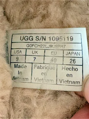 UGG Fluff Yeah Slide Women's Sheepskin Slipper Sandals Light Pink Size 9 thumbnail 10