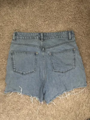 H&M Shorts thumbnail 2