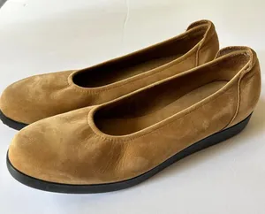 Arche Albame Beige Leather Nubuck Flats Women's Size 7 US / 38 EU thumbnail 1