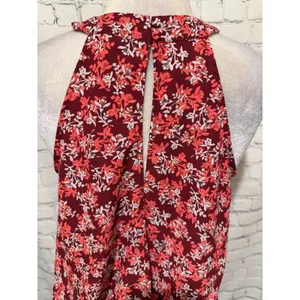 Express red and white floral printed keyhole halter Top Blouse Size Medium thumbnail 5