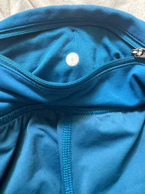Lululemon Shorts thumbnail 3