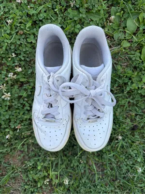 Nike Air Force 1 Low Triple White Leather Sneakers Women’s thumbnail 7