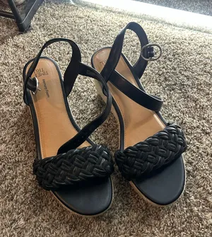 Wedge Heels Time and Tru Black 9 thumbnail 1