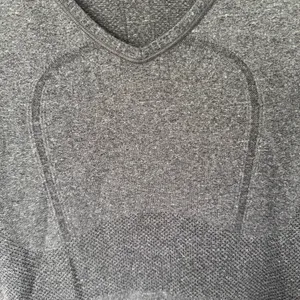 Lululemon Gray Swiftly Tee thumbnail 3