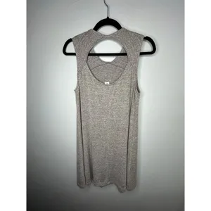 Gap Sleeveless Tank Top Women's Size Medium Long Gray Activewear Workout thumbnail 2