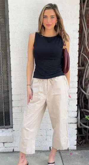 L.L bean y2k tan cotton capri cargo pants sz s thumbnail 1