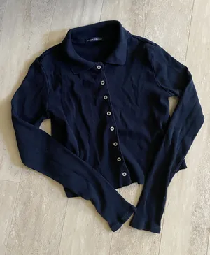 Brandy Melville Top thumbnail 1