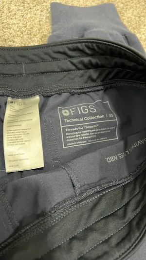FIGS Scrub Pants Jogger thumbnail 2
