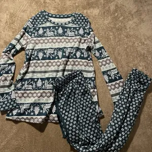 Cuddl Duds Pajama Set Womens Sz XS Apres Ski Evergreen Pockets Pants Long Slv thumbnail 1