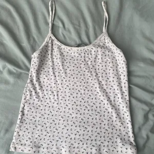Brandy Melville top thumbnail 4