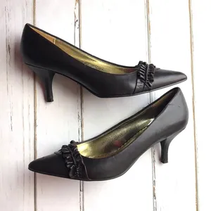 Rampage Brown Faux Leather Pointed Toe Heels Shoe Size 9.5 thumbnail 2