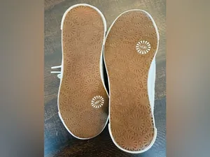 UGG Evera Cream Color Canvas Sheepskin Lined Sneakers Womens Size 6.5 Shoes thumbnail 7
