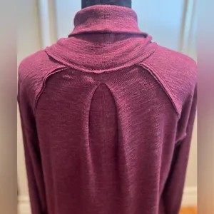 Free People We the Free Oversized Split Back Turtleneck Sweater Tunic Top‎ Plum thumbnail 14