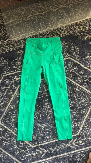 Lululemon Align Leggings with Pockets cropped 23 inch Green Size 2 thumbnail 2