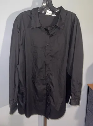 Roaman's black button up top shirt EUC woman’s 1X thumbnail 1
