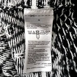 Old Navy Reindeer Faire Isle Crewneck Sweater thumbnail 8