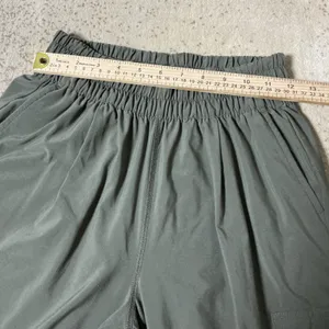 Vuori Miles Ankle Cargo Pants Womens XS Olive Green‎ Smocked Joggers VW4056 thumbnail 3