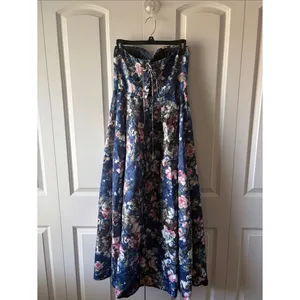Petal & Pup Women's Darina Strapless midi Dress Midnight Floral Size Large thumbnail 3