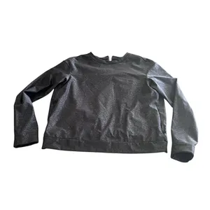 Lululemon Black Embossed Petal Camo Back-Zip Ruffle Pullover Sweatshirt size 8 thumbnail 2