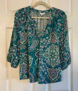 Crown & Ivy PL Paisley 3/4 Sleeve Peasant Top thumbnail 1