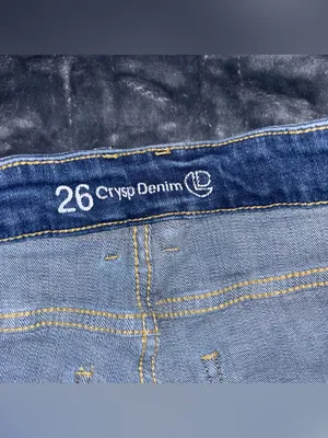 Crysp Denim Shorts Size 26 thumbnail 4