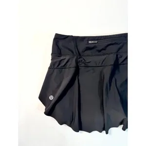 Lululemon Women’s Size 4 Black‎ Running Skort Built-In Shorts Pockets thumbnail 6