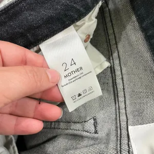 Mother The Flirt Chew Jeans in Cat & Kings Wash Straight Leg Jeans Size 24‎ thumbnail 9