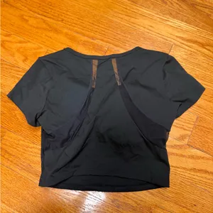 🌸Black Women's Scoop Neck Crop Top Black Size M thumbnail 2